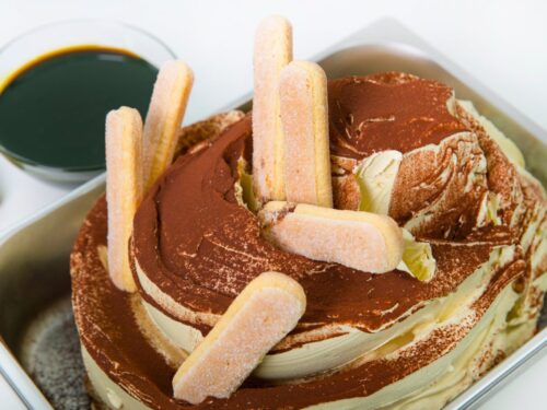 Tiramisu sladoled iz paste Tiramisu Ekstra Motivi Top s kakavom in piškoti